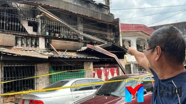 菲律宾一场大火在不到一小时内烧毁了一栋建筑，造成8人死亡
