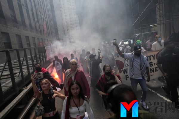 Pro-Palestinian demo<em></em>nstrators march as they demand a ceasefire and the end of Israeli attacks on Gaza, amid the Israel-Hamas conflict, in New York City, New York, U.S., September 2, 2024. 