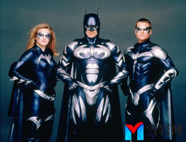 The Hollywood hunk (center) starred opposite Uma Thurman, Chris O