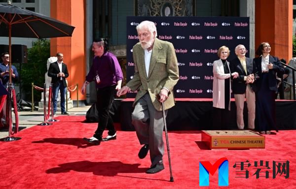 Dick Van Dyke at Carol Burnett