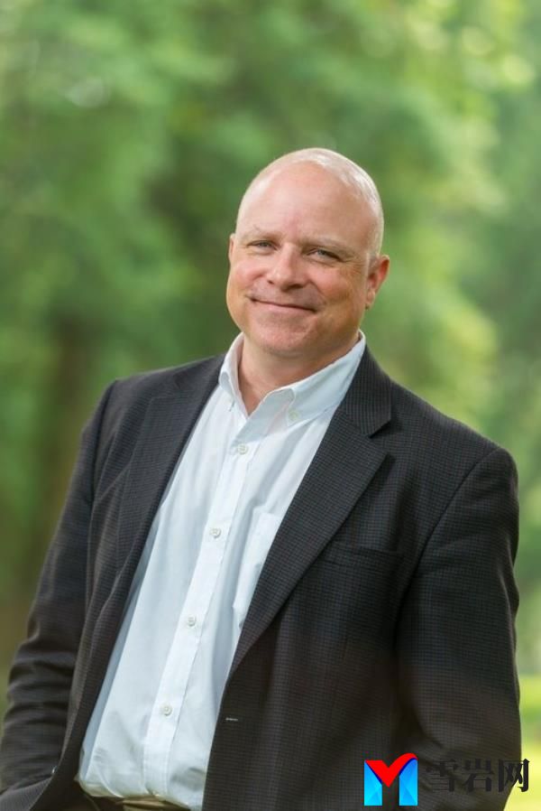 Dr. David Tolin, a clinical psychologist featured on the A&E series 