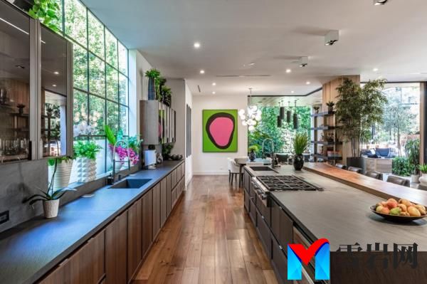Interior of the kitchen. 