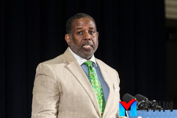 State Senator Kevin Parker