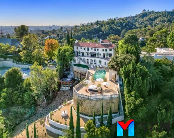 Exterior of the home in the Los Feliz hills. 