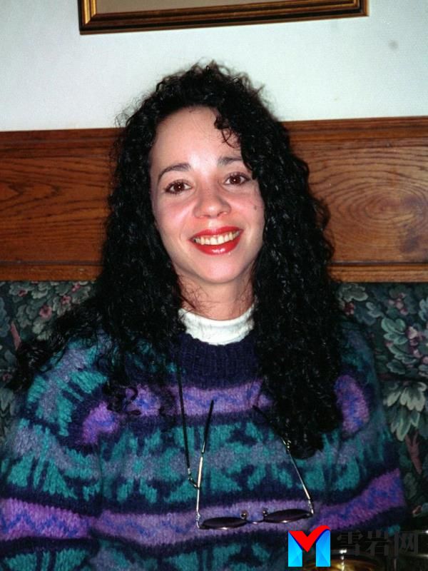 Alison Carey in 2000.