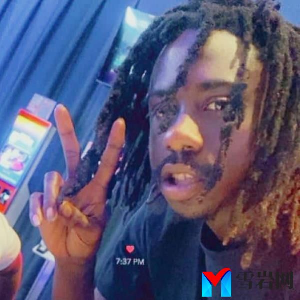 Jerrald Gallion, 29, was shot dead as he entered the Dollar General in Jackso<em></em>nville on Saturday