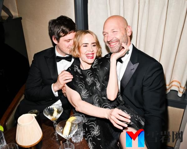 Sarah Paulson, Corey Stoll 