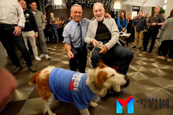 Independent presidential candidate Robert F. Kennedy Jr. interacts with voters at a voter rally, Wednesday, Dec. 20, 2023, in Phoenix.