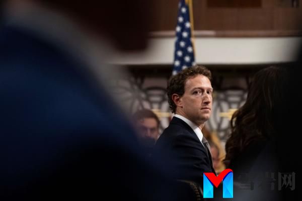 me<em></em>ta CEO Mark Zuckerberg testifying at a Senate hearing last month.