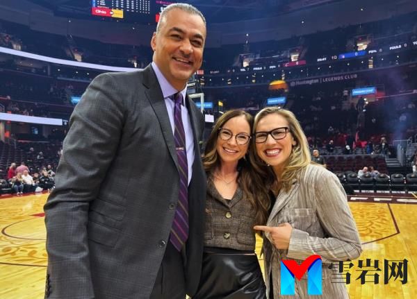 Alaa Abdelnaby (left) and Kate Scott (far right) pictured with Cavaliers