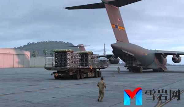 A US weapons shipment arrives in Israel.